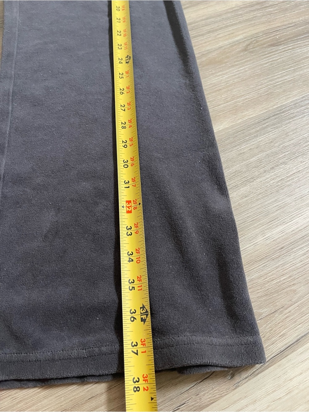 Vintage Juicy Couture Gray Velour Track Pants with Pink Rhinestone Crown - Picture 4 of 5